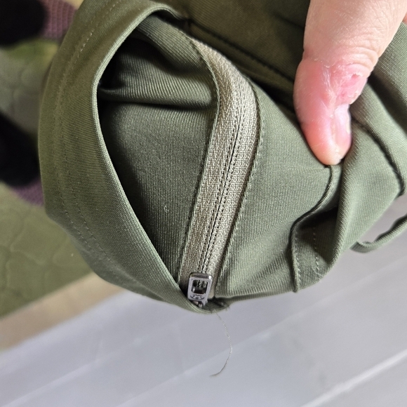 Lululemon olive green abc commission pants - Picture 3 of 6